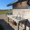 Outdoor Kitchen prep and washing up area